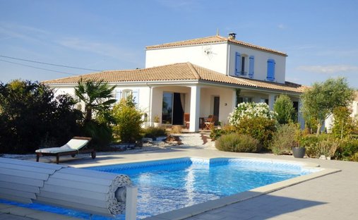Haus in Saint-Fort-sur-Gironde, Neu-Aquitanien, Frankreich 1
