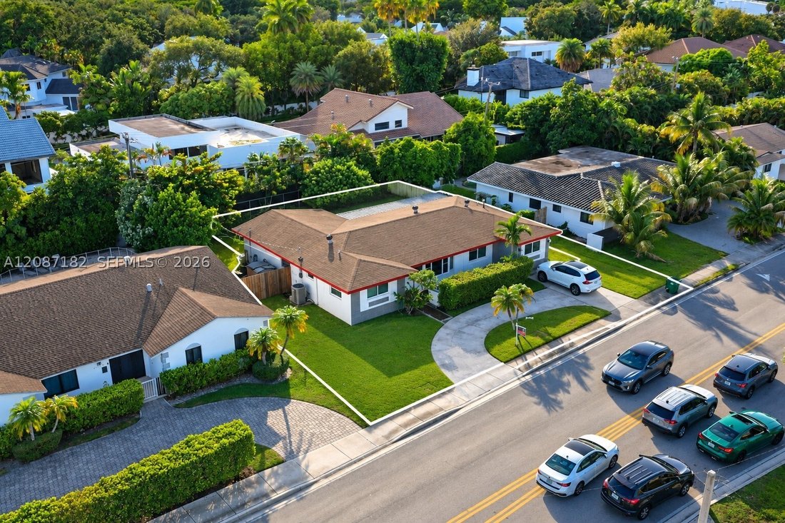 Casa a Miami Beach Nord, Florida, Stati Uniti 2 - 18889933
