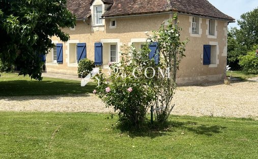 Casa en San Pedro, Chauvigny, Francia 1