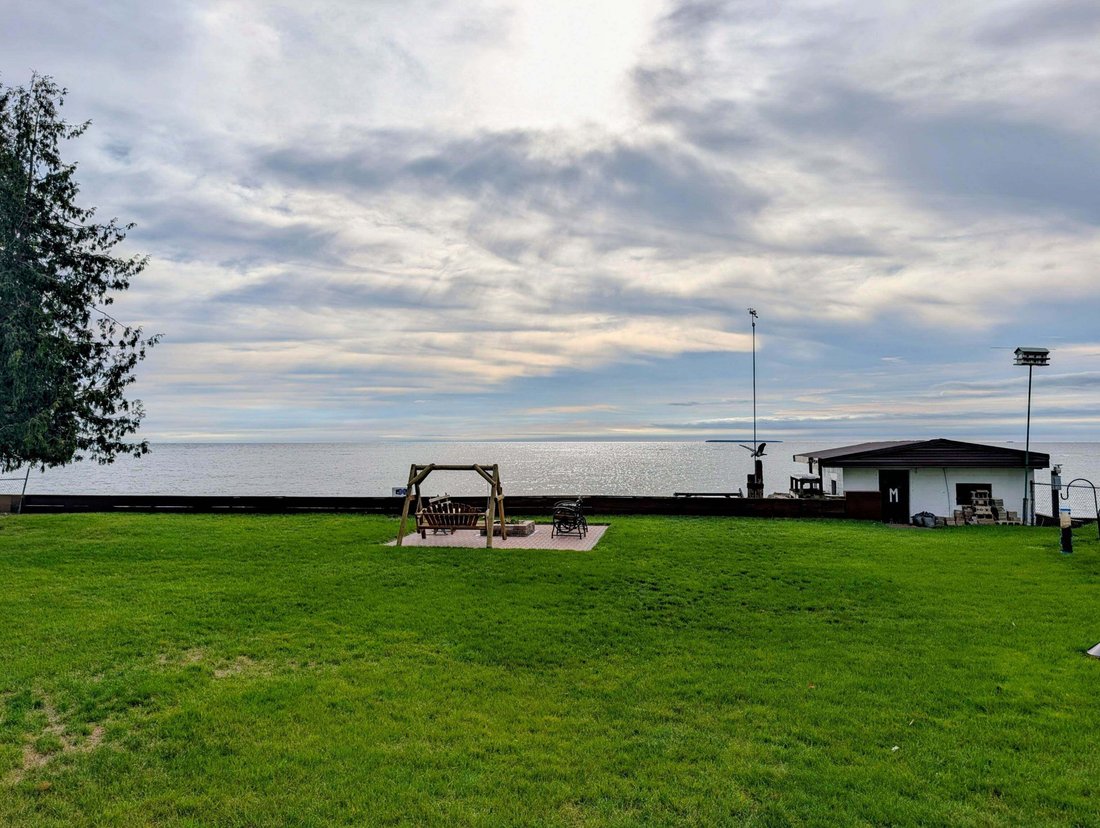 House in Au Gres, Michigan, United States 2 - 18308984