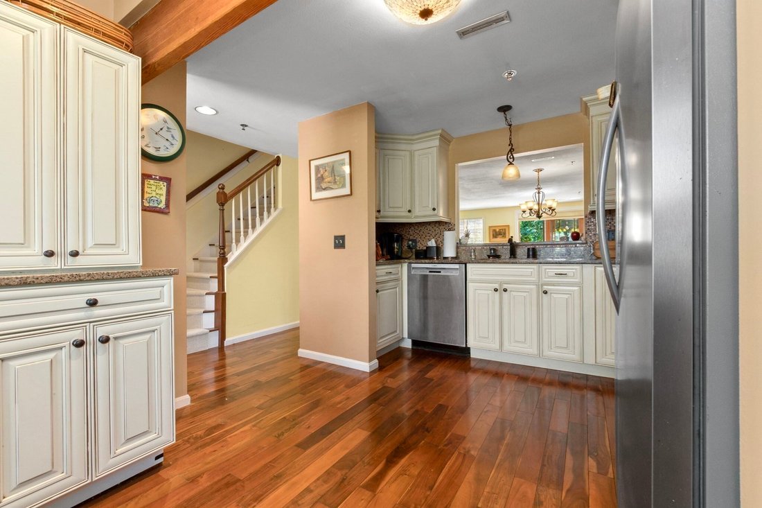 Condominio a Gloucester, Massachusetts, Stati Uniti 4 - 18886275
