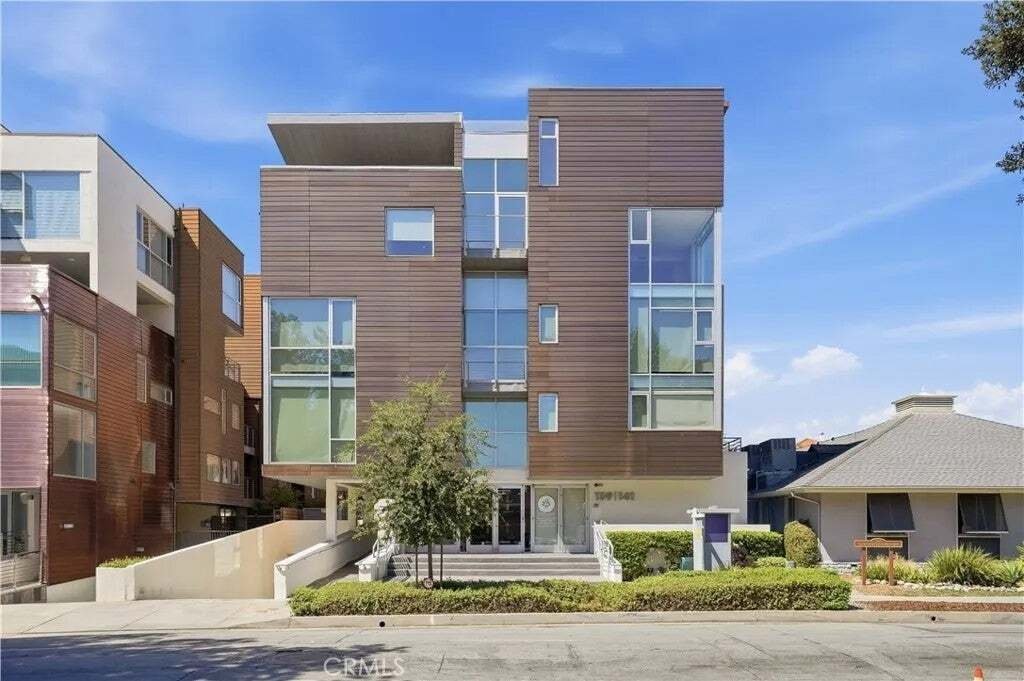 Condo in Altadena, California, United States 1 - 18890070