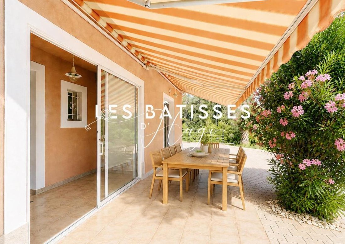 Casa en Lauris, Provenza-Alpes-Costa Azul, Francia 2 - 18882083