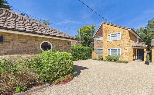 Maison à Lightwater, Windlesham, Angleterre 1