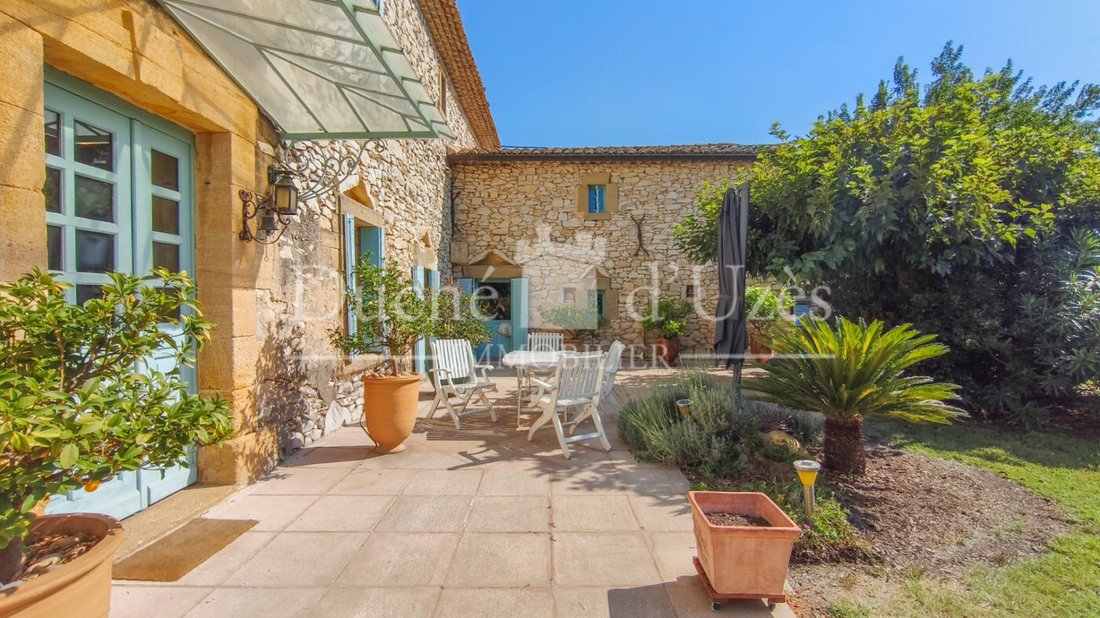 Haus in Uzès, Okzitanien, Frankreich 4 - 18891293