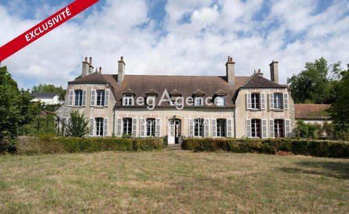 House in Marcilly-sur-Seine, Grand Est, France 1