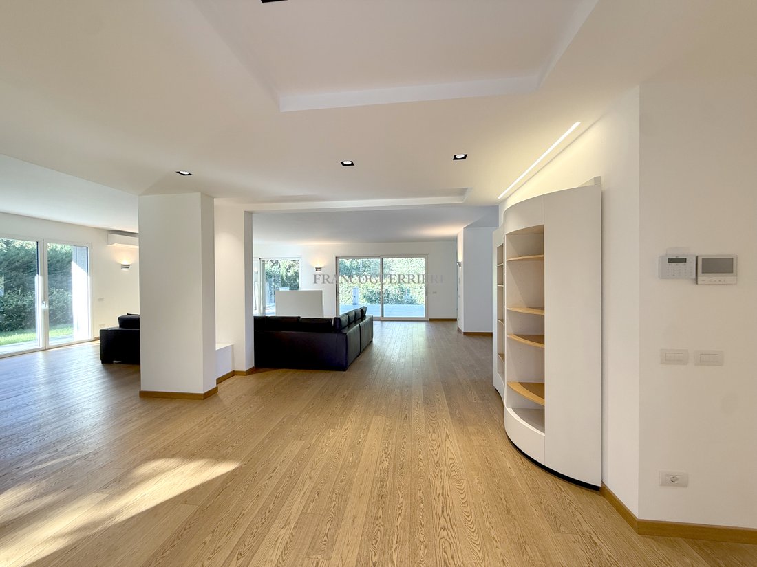 Villa à Casatenovo, Lombardie, Italie 2 - 18012933