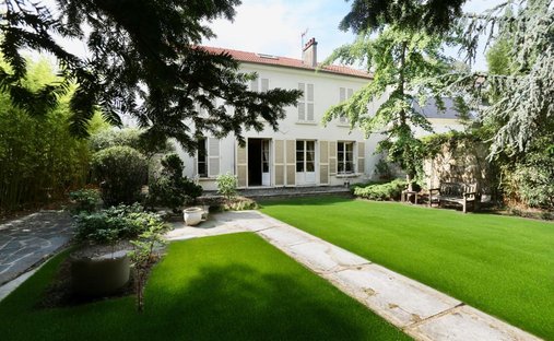 Maison à Chedal Anglay, La Garenne-Colombes, France 1