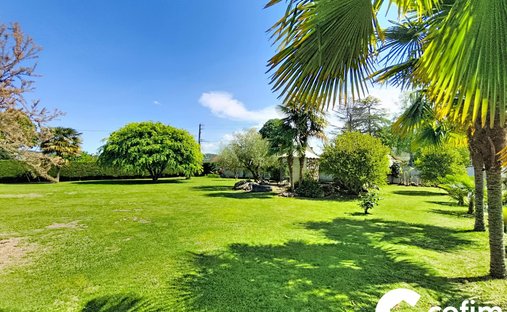 Villa a Benejacq, Nuova Aquitania, Francia 1