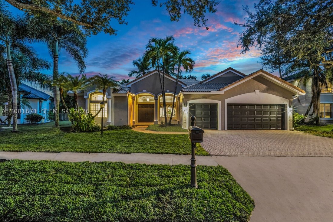 Casa en Pembroke Pines, Florida, Estados Unidos 1 - 18879765