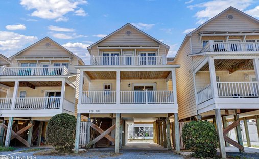 Townhouse in Topsail Beach, North Carolina, United States 1