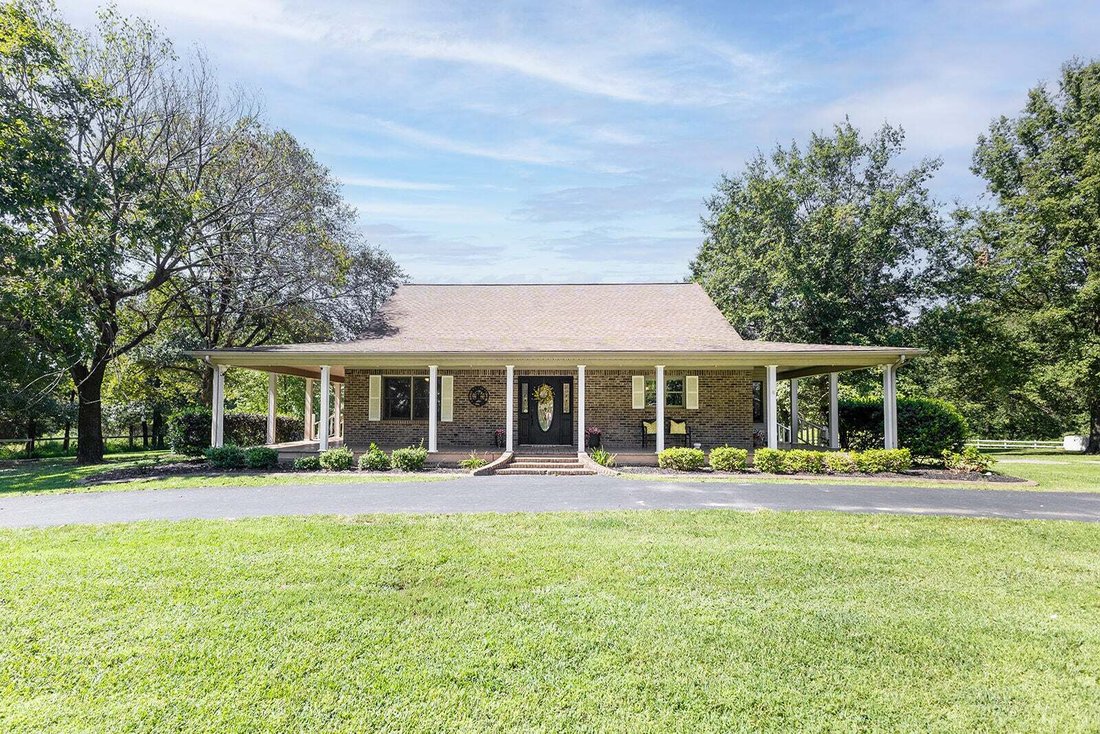 House in Mayfield, Kentucky, United States 1 - 18888816