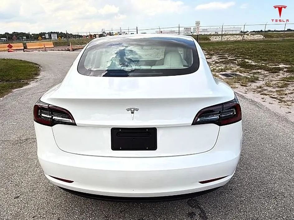 Sedan in West Palm Beach, FL, United States 4 - 16804866
