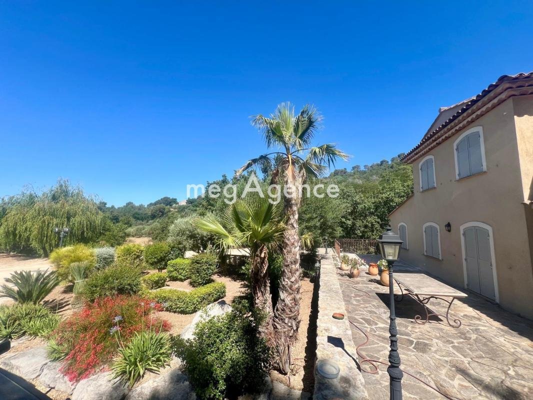 Maison à Hyères, Provence-Alpes-Côte d'Azur, France 4 - 18886966