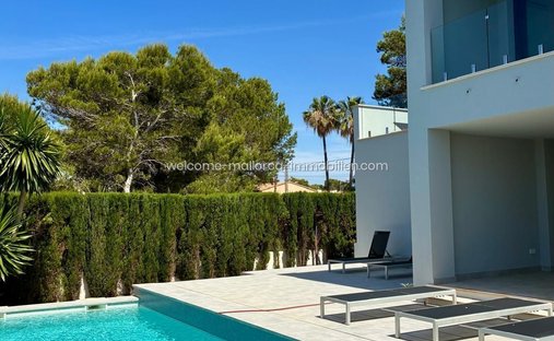 Villa in Llucmajor, Balearic Islands, Spain 1