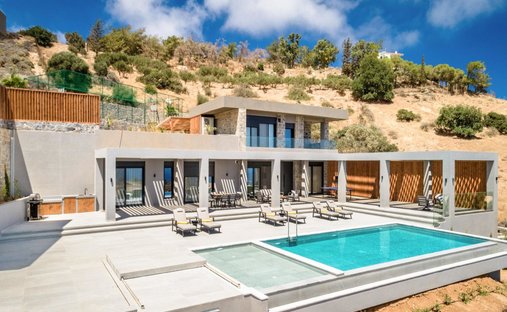 Villa in Community of Achlada, Gazi, Greece 1