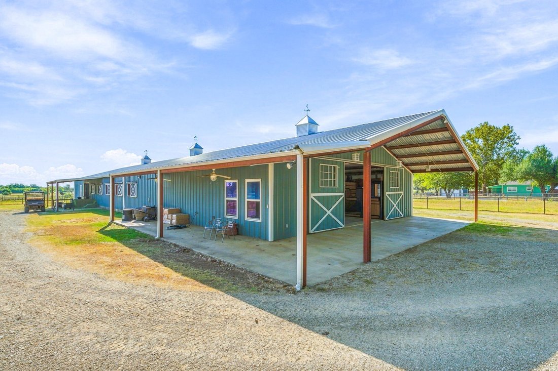 Azienda agricola a Pilot Point, Texas, Stati Uniti 4 - 18889797