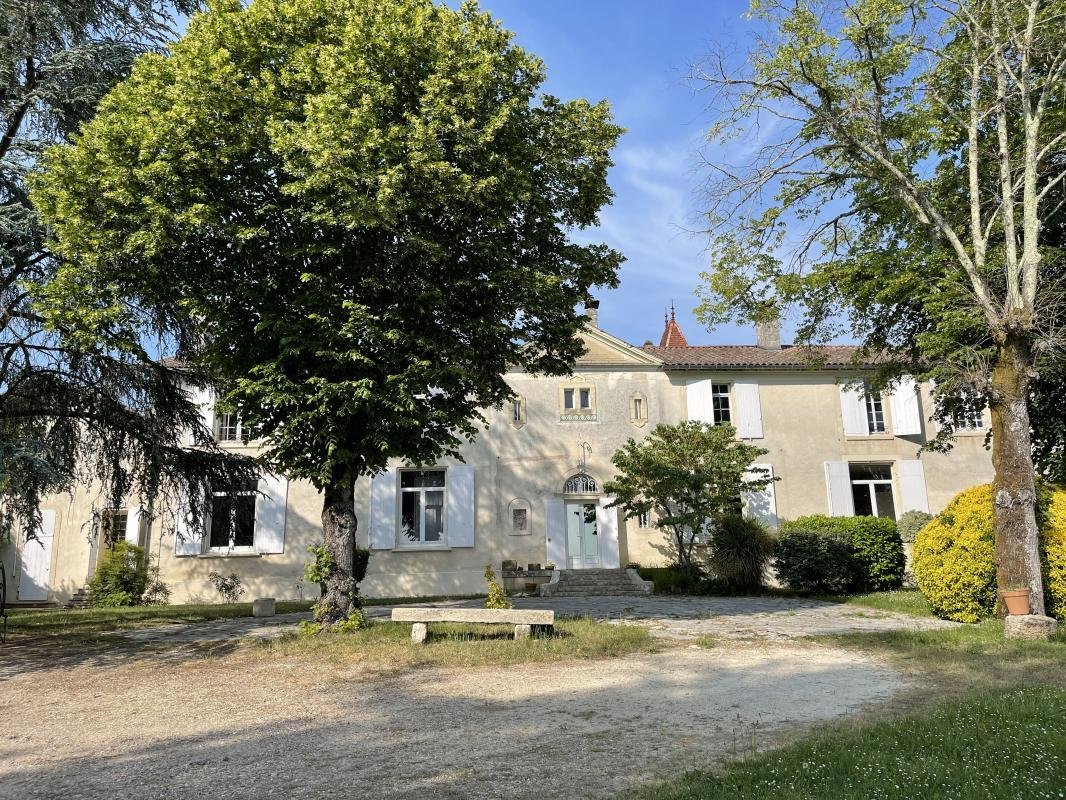 Casa en Sainte-Croix-du-Mont, Nueva Aquitania, Francia 1 - 18881678