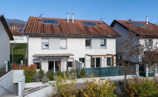 House in Chevry, Auvergne-Rhône-Alpes, France 1