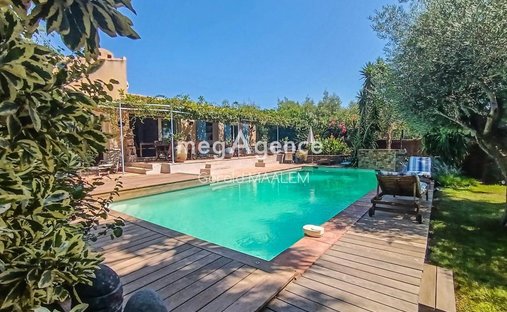 Casa en Grimaud, Provenza-Alpes-Costa Azul, Francia 1