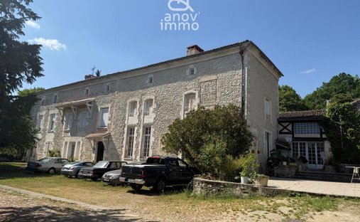 Casa a Mornac, Nuova Aquitania, Francia 1