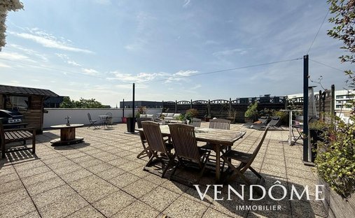 Apartment in Saint Maurice-Pellevoisin, Lille, France 1