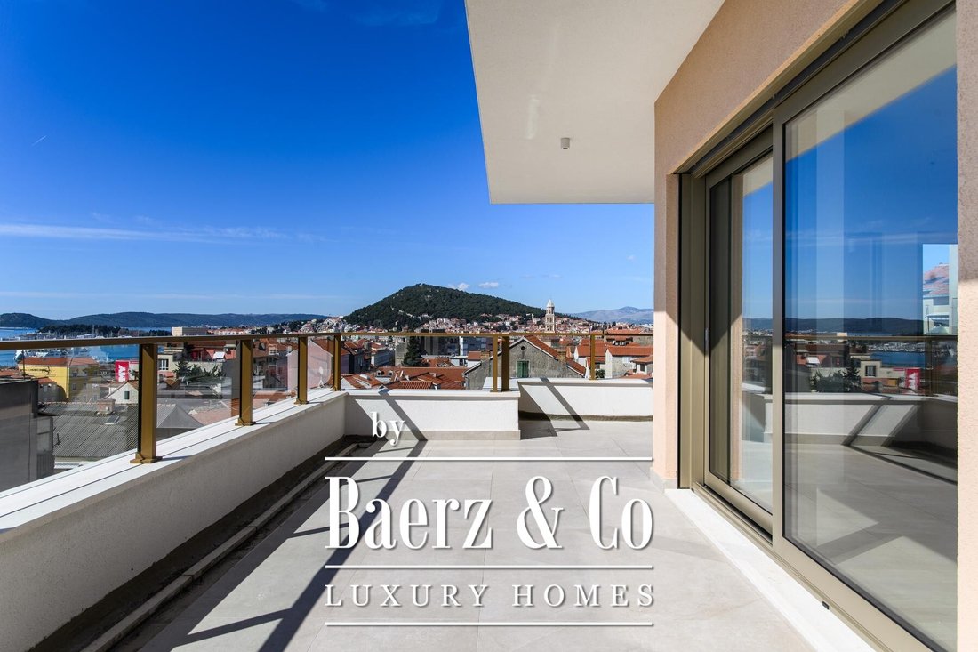 Apartment in Lucac-Manus, Split, Split-Dalmatia County 1 - 18890775