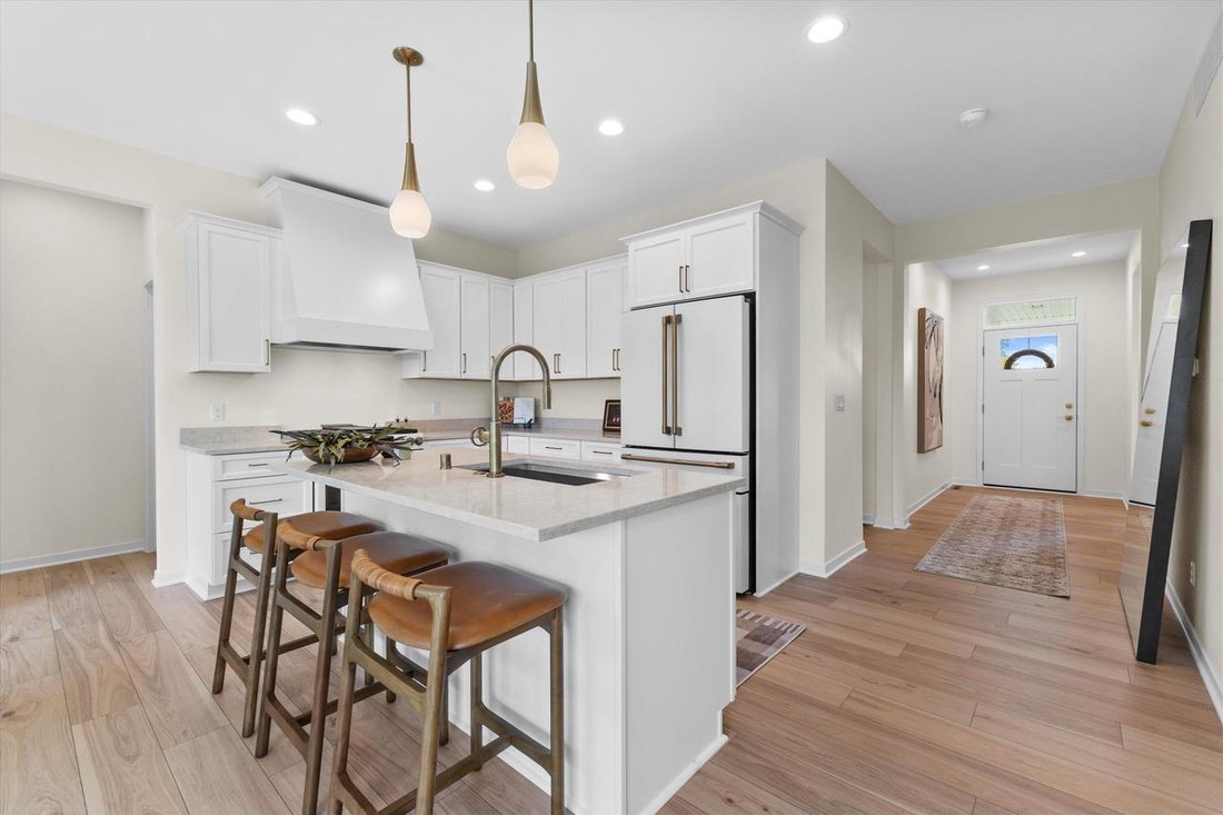 House in Kenosha, Wisconsin, United States 3 - 17988197