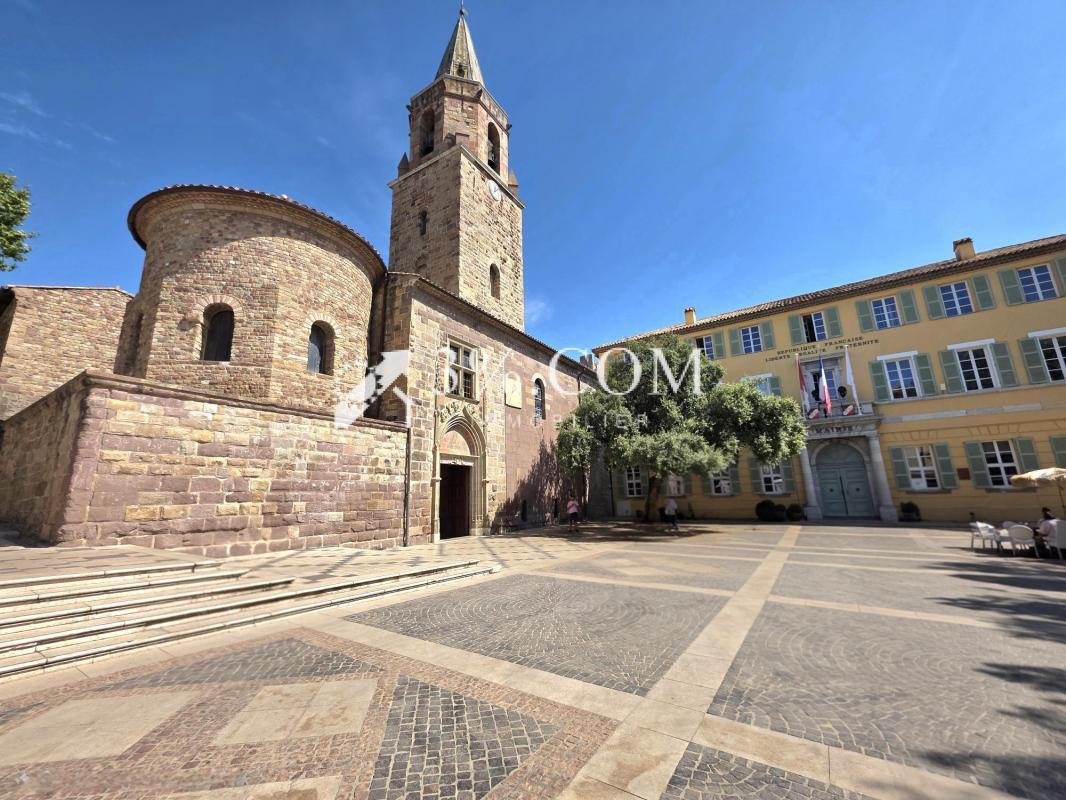 House in Centre Ville, Frejus, France 1 - 18886003