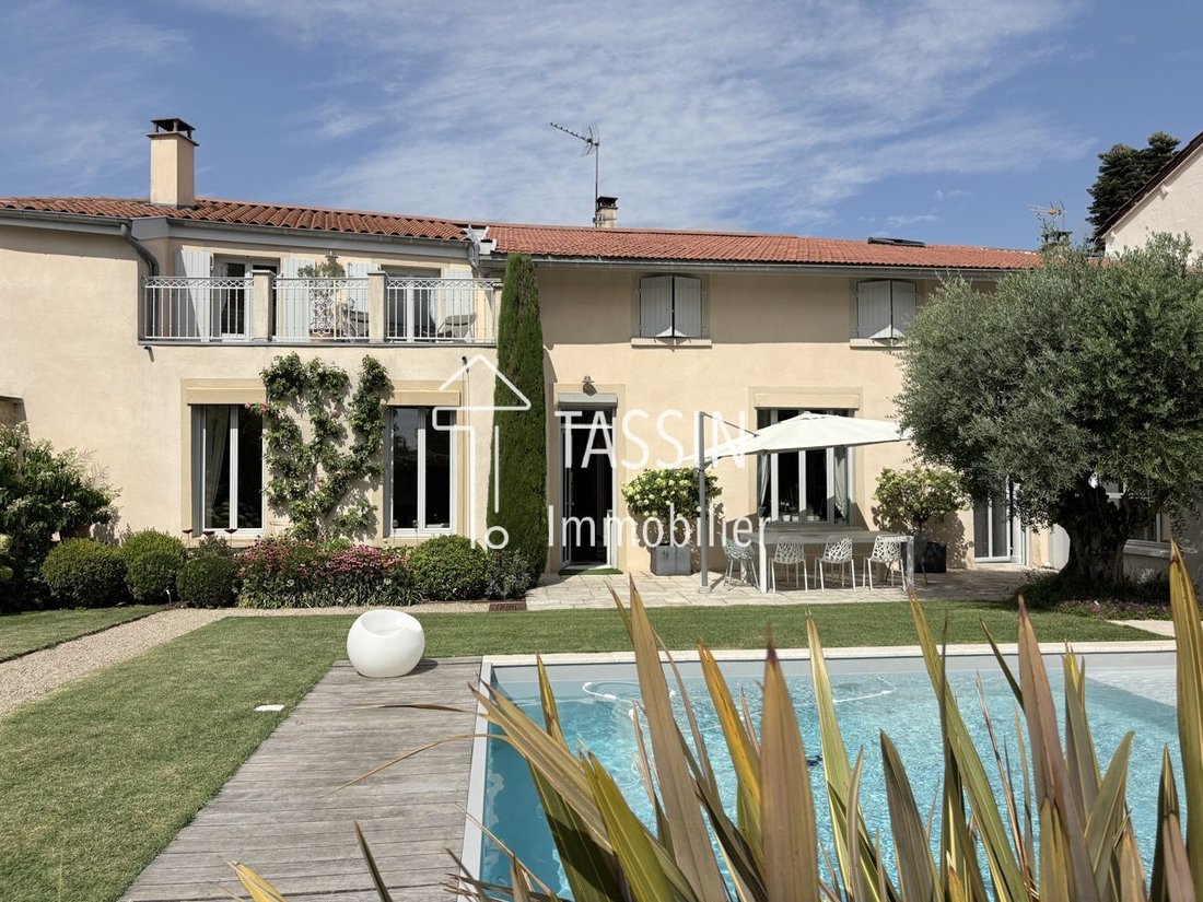 Villa à Dardilly, Auvergne-Rhône-Alpes, France 1 - 18891321