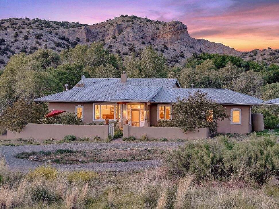House in Dixon, New Mexico, United States 1 - 18888251