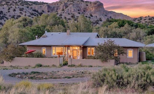 House in Dixon, New Mexico, United States 1