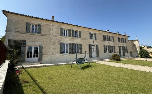 Maison à Mortiers, Nouvelle-Aquitaine, France 1
