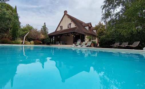 House in Cellettes, Centre-Val de Loire, France 1