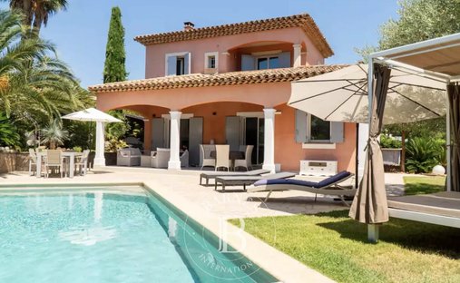Villa à Gassin, Provence-Alpes-Côte d'Azur, France 1
