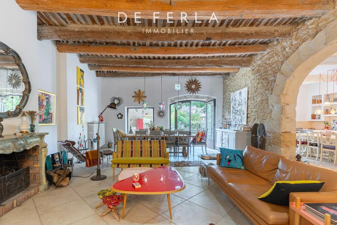 Casa a Alleins, Provenza-Alpi-Costa Azzurra, Francia 1 - 18883003