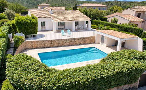 Villa in Fréjus, Provence-Alpes-Côte d'Azur, Frankreich 1