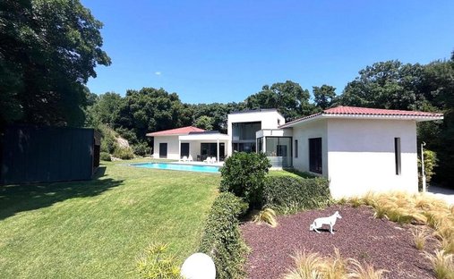 Villa a Sommières, Occitania, Francia 1