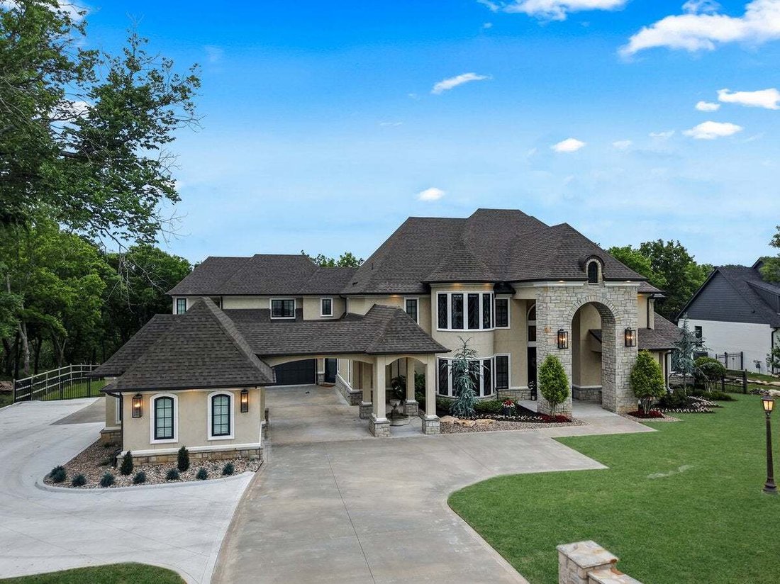 House in Owasso, Oklahoma, United States 3 - 18179022