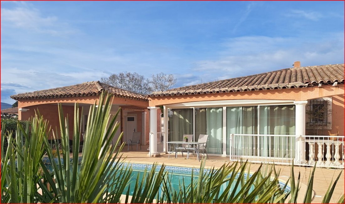 Casa en La Crau, Provenza-Alpes-Costa Azul, Francia 1 - 18882907