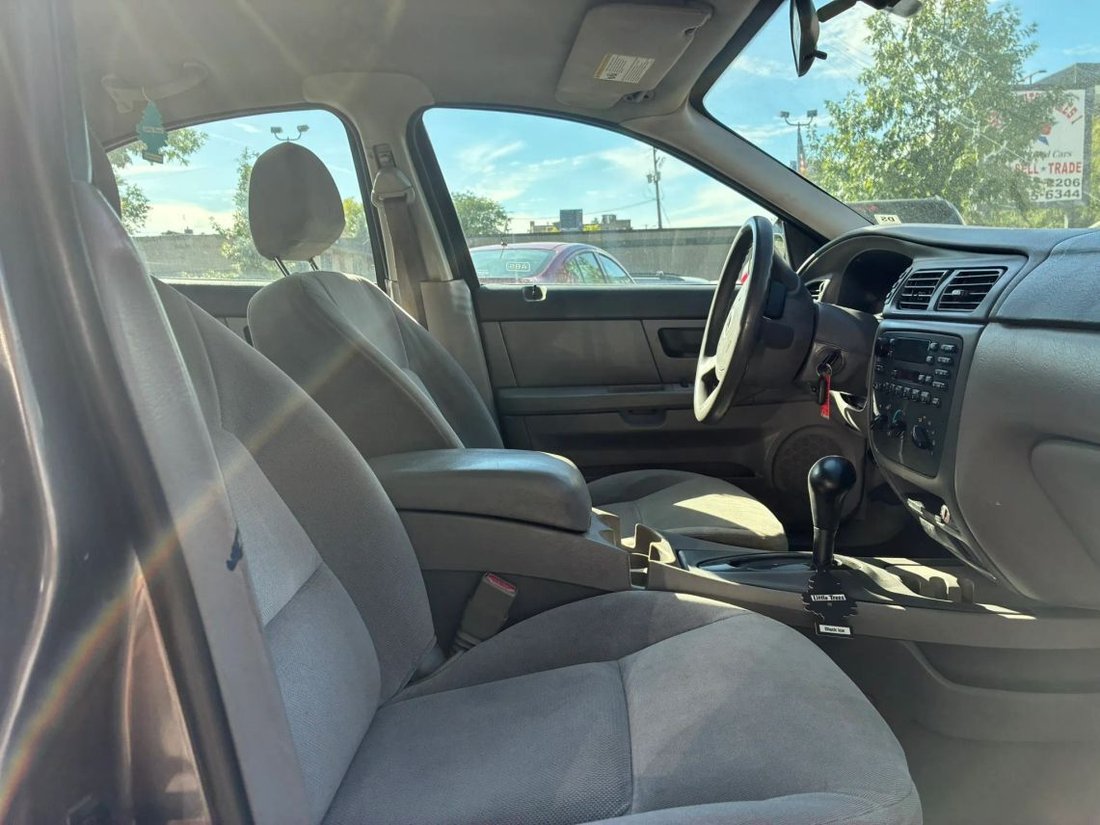 Sedan in Minneapolis, MN, United States 5 - 18892319