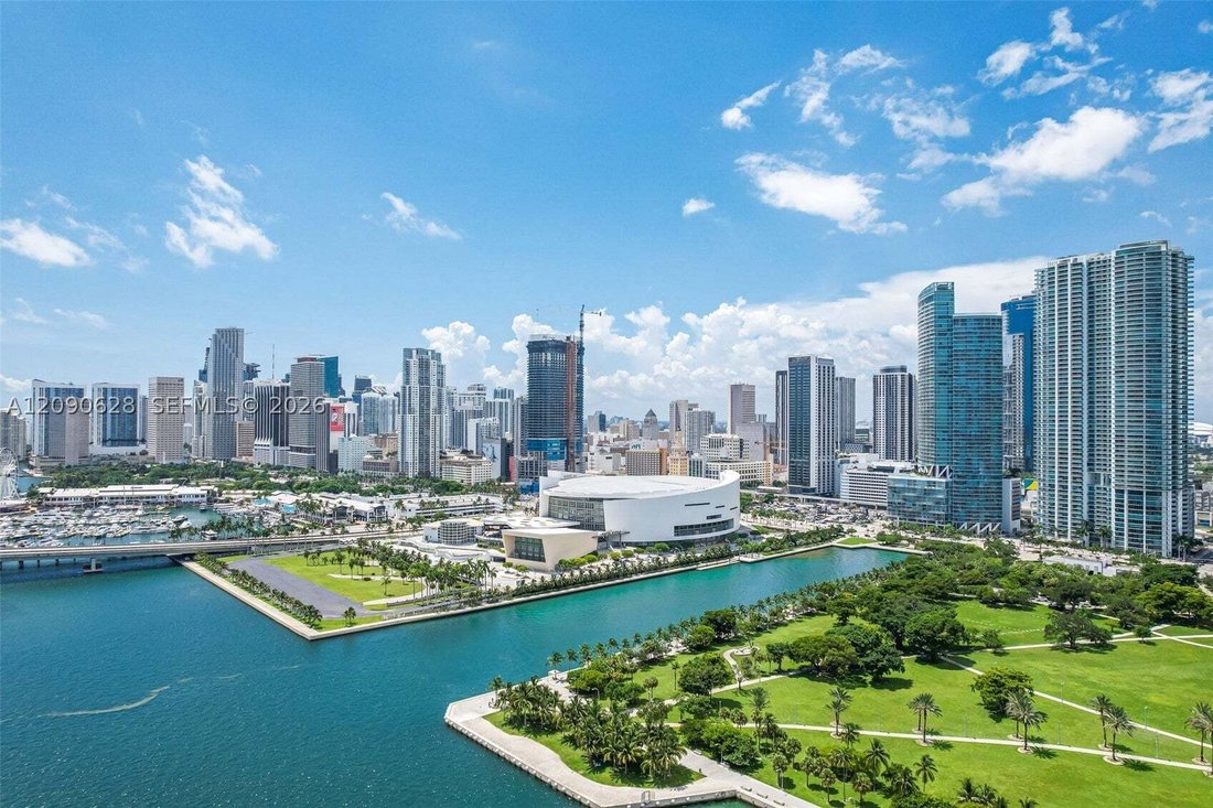 Condo in Miami, Florida, United States 1 - 18889379