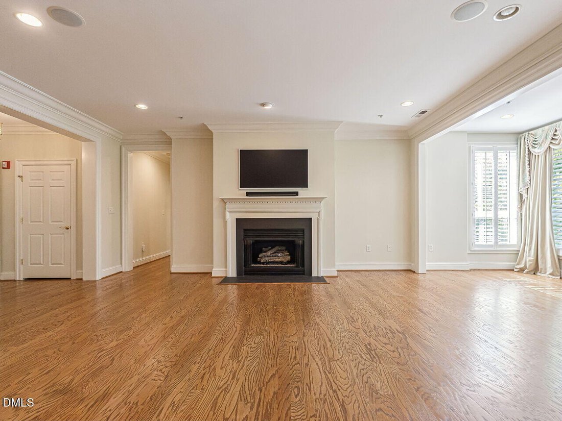 Condominio en Raleigh, Carolina del Norte, Estados Unidos 5 - 18889454