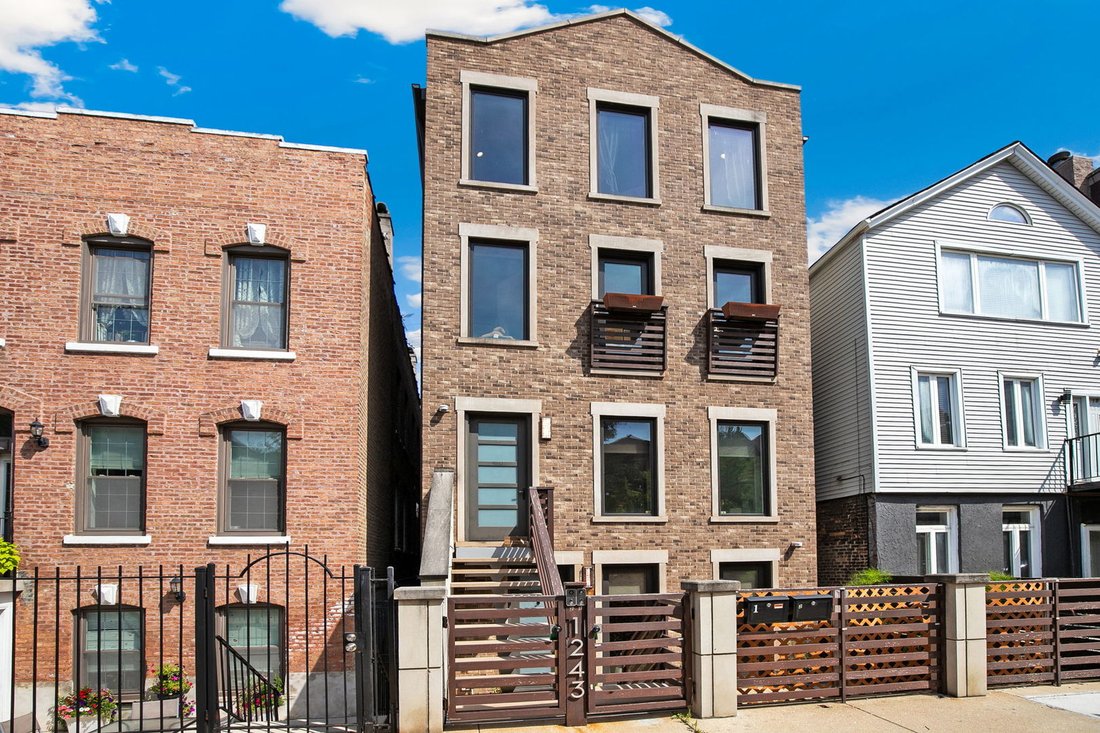 Condo in Chicago, Illinois, United States 1 - 18879831