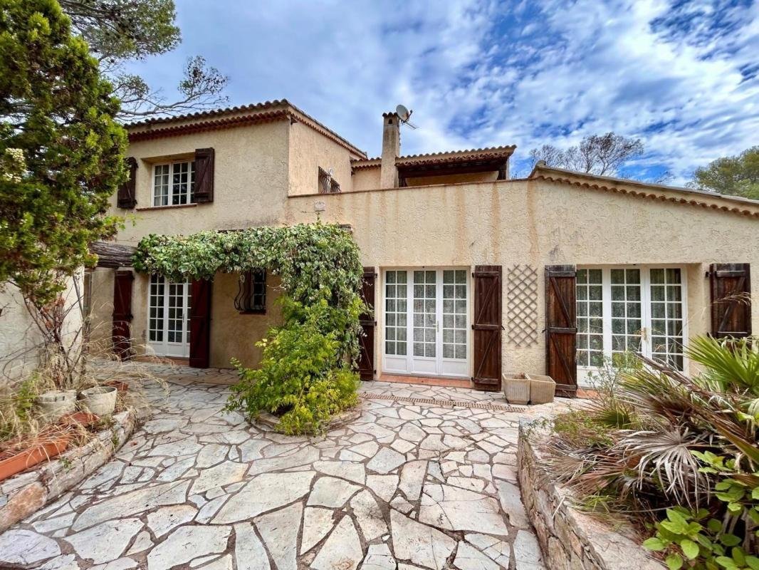 Haus in Fréjus, Provence-Alpes-Côte d'Azur, Frankreich 1 - 18885386