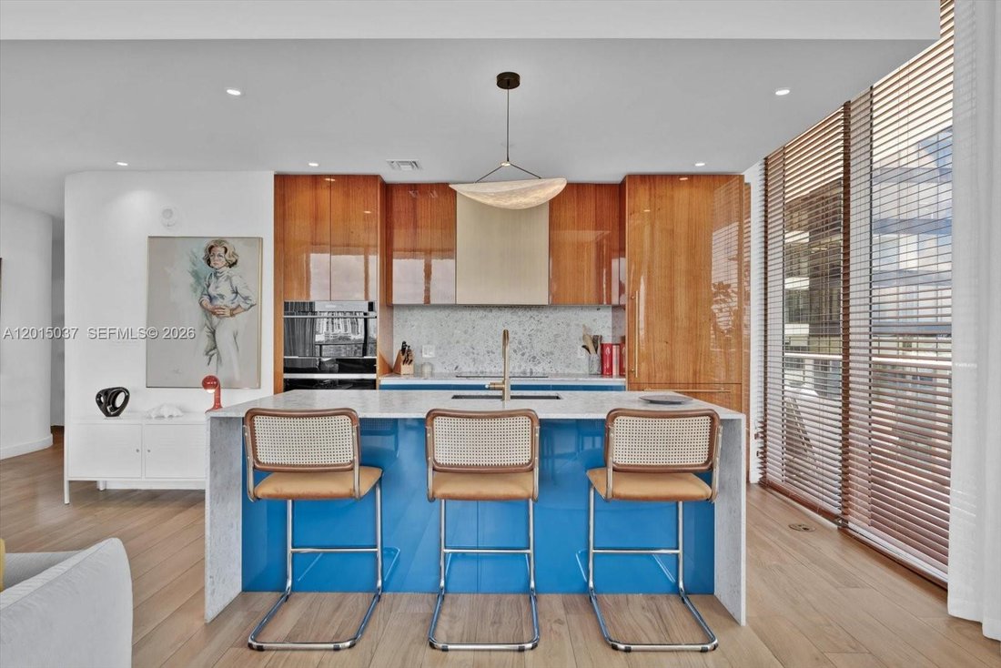 Condo in Miami, Florida, United States 3 - 17919455