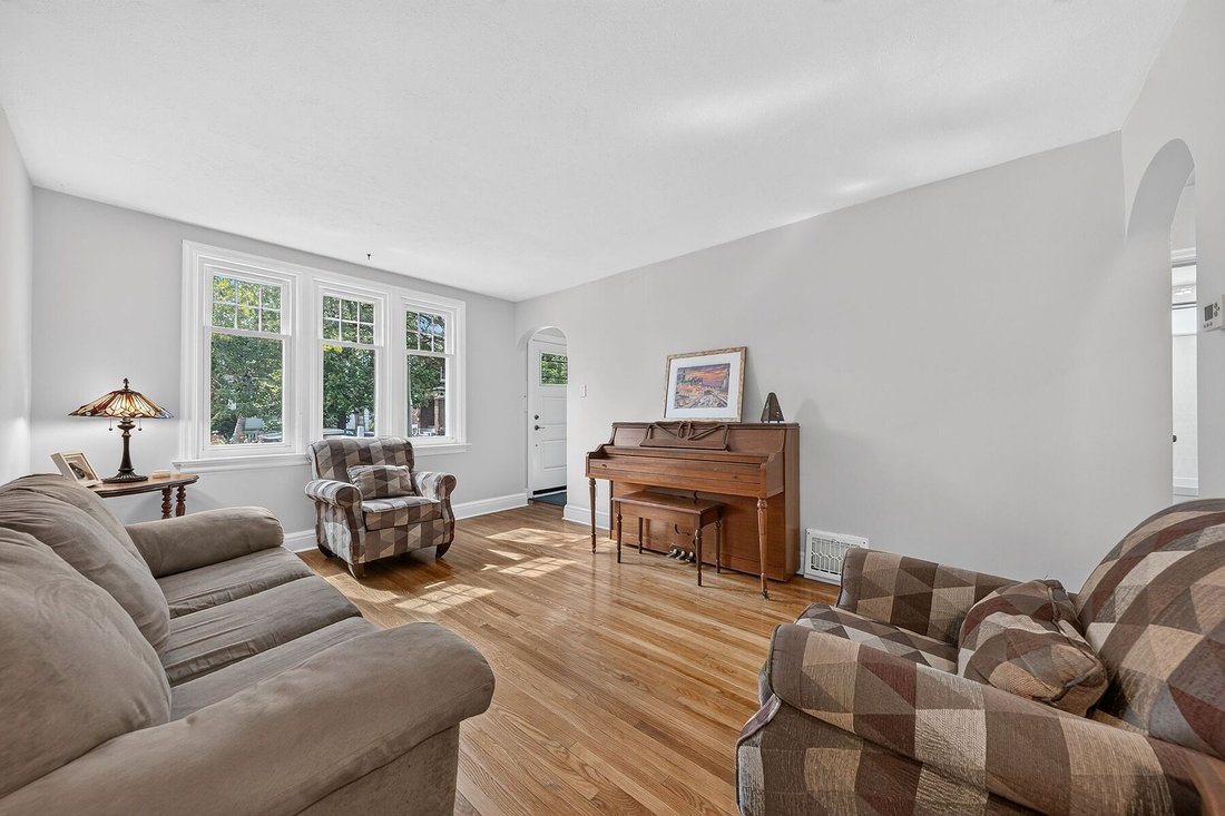 Haus in Waterloo, Ontario, Kanada 3 - 18880128