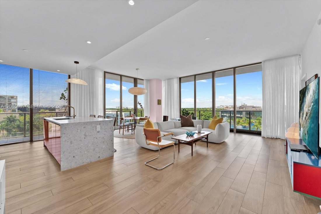 Condo in Miami, Florida, United States 1 - 17919455