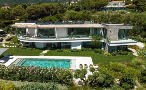 House in Nord, Cavalaire-sur-Mer, France 1