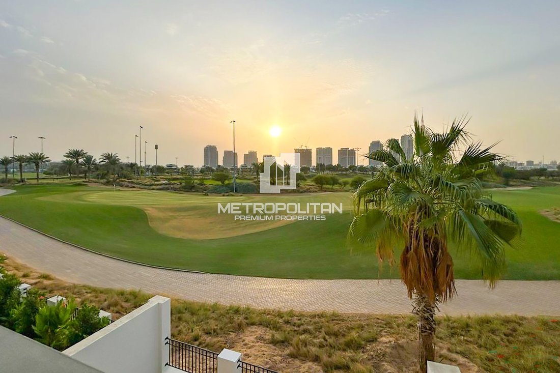 Townhouse en Damac Hills, Dubái, Emiratos Árabes Unidos 1 - 18885738